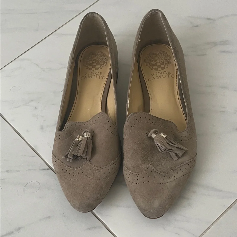 Vince Camuto Brown Tassel Loafers - Picture 1 of 8